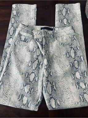 Joe's Jeans Gray and White Snake-Print Skinny Jeans